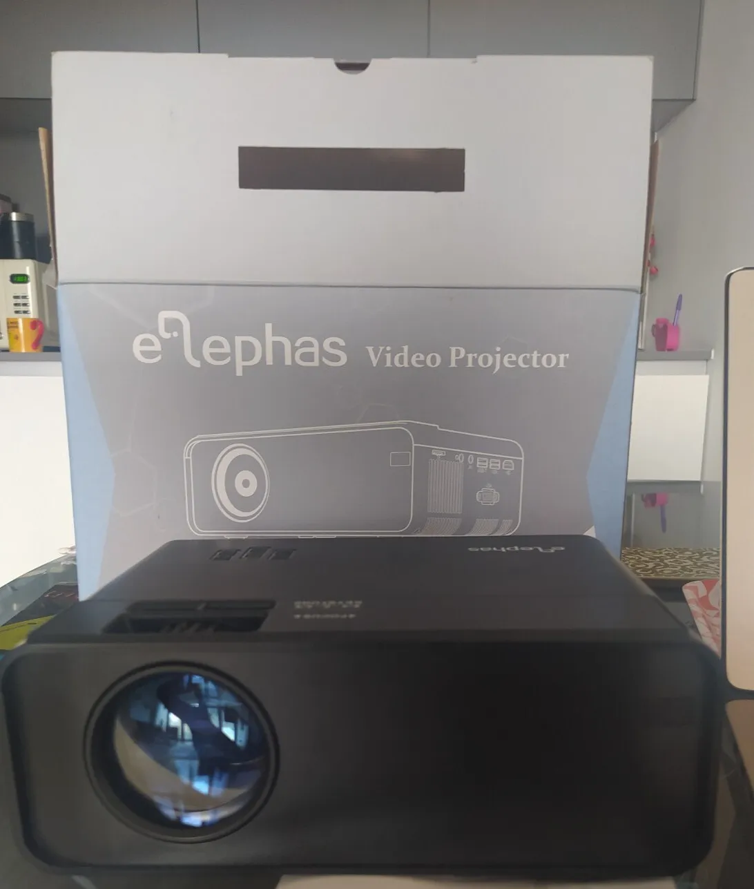 Elephas 3800 Lumens Mini Projector