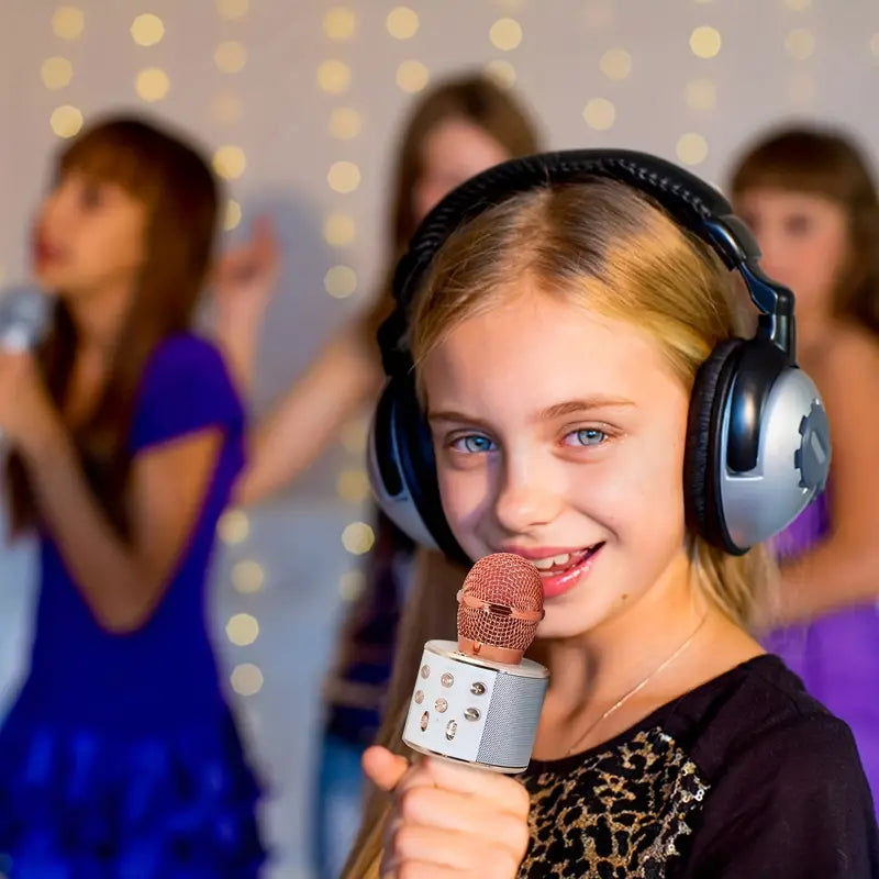 Portable BT Wireless Karaoke Microphone Speaker
